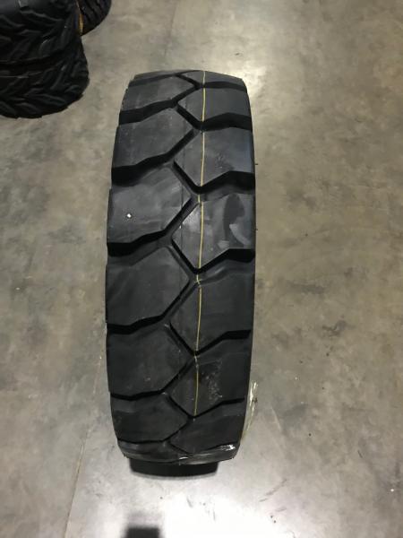 Шина 7. 00-12 шинокомплект